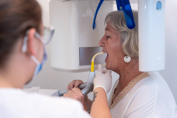 Best Mobile Emergency Dentist in The Hammocks, FL